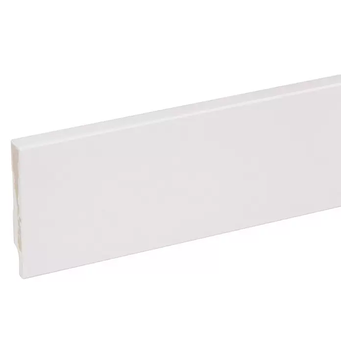 Muurplint RAL9003 - 488 cm x 15 mm x 94 mm, Wit - Close-up