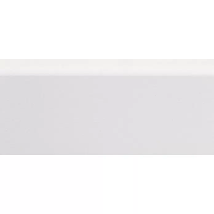 Muurplint RAL 9003 - 488 cm x 45 mm x 9 mm - Close-up