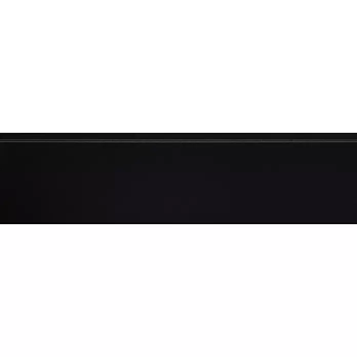 CanDo Muurplint Zwart - 240 cm x 80 mm x 12 mm, Zwart, MDF - Close-up